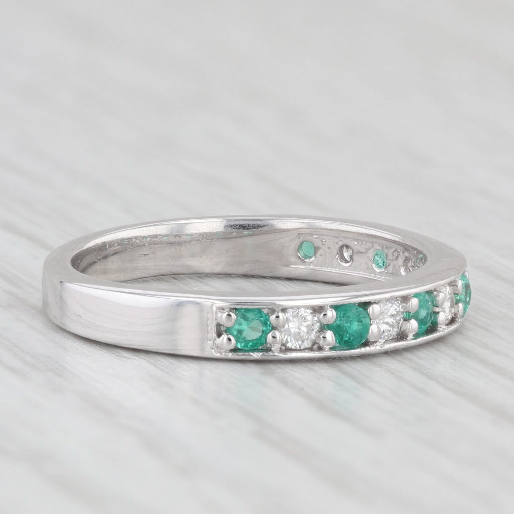 Light Gray 0.46ctw Diamond Emerald Stackable Ring 14k White Gold Size 6.75 Wedding Band