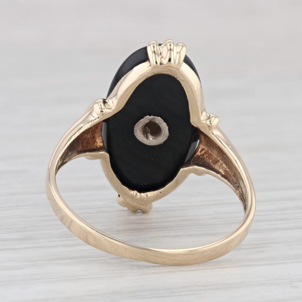 Light Gray Vintage Oval Onyx Diamond Signet Ring 10k Yellow Gold Size 6.5