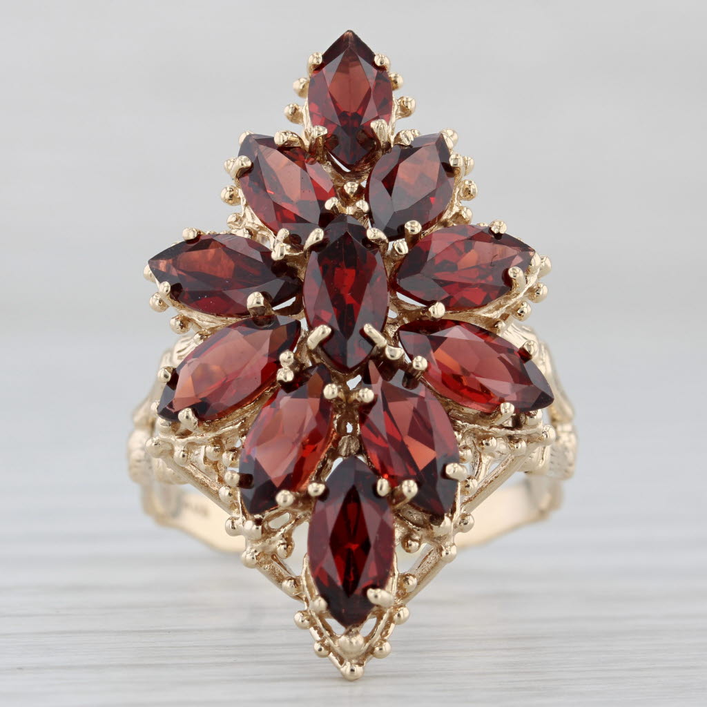 Light Gray 7ctw Garnet Flower Cocktail Ring 10k Yellow Gold Size 10.5 Cluster