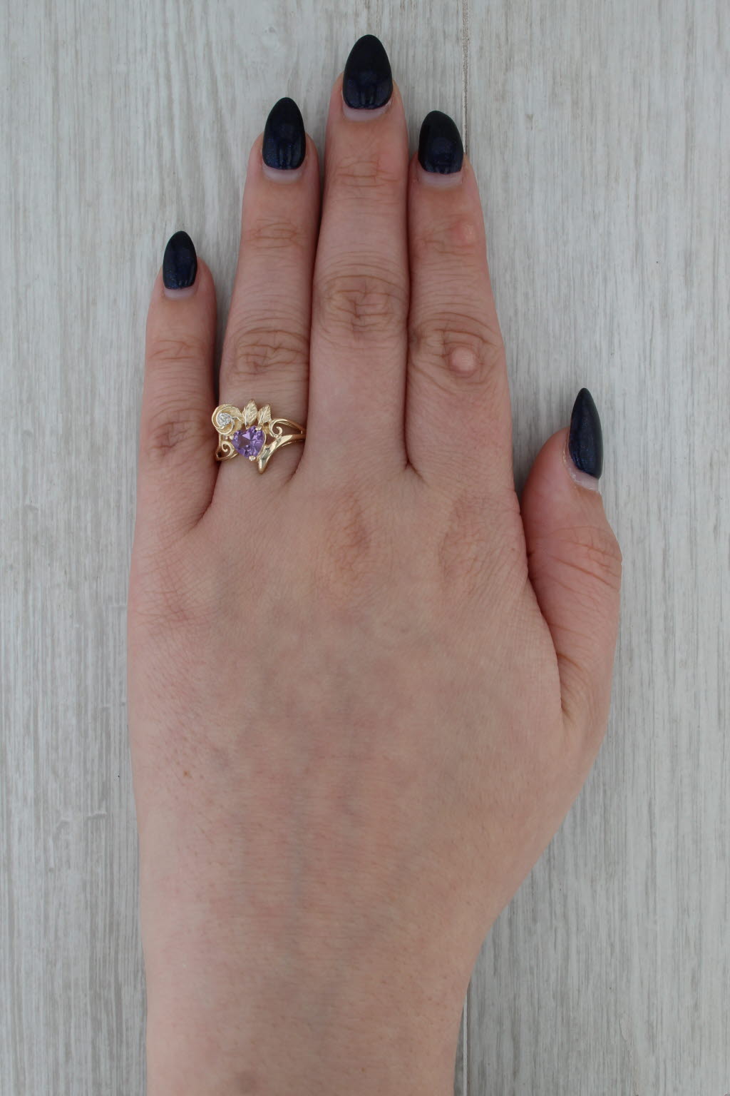 0.65ct Amethyst Heart Flower Ring 14k Yellow Gold Diamond Accents Size 7.25