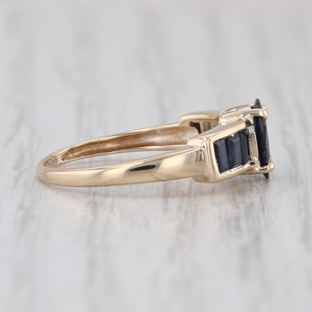 1.10ctw Oval Blue Sapphire Ring 10k Yellow Gold Size 5