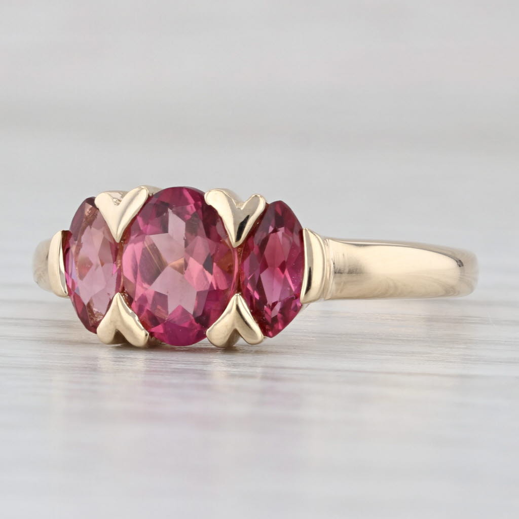1.68ctw Pink Tourmaline 3-Stone Ring 14k Yellow Gold Size 10