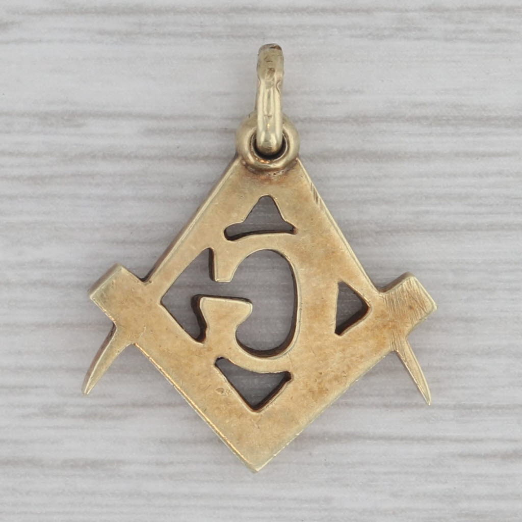 Gray Antique Masonic Pendant Fob Square Compass Blue Lodge 14k Gold