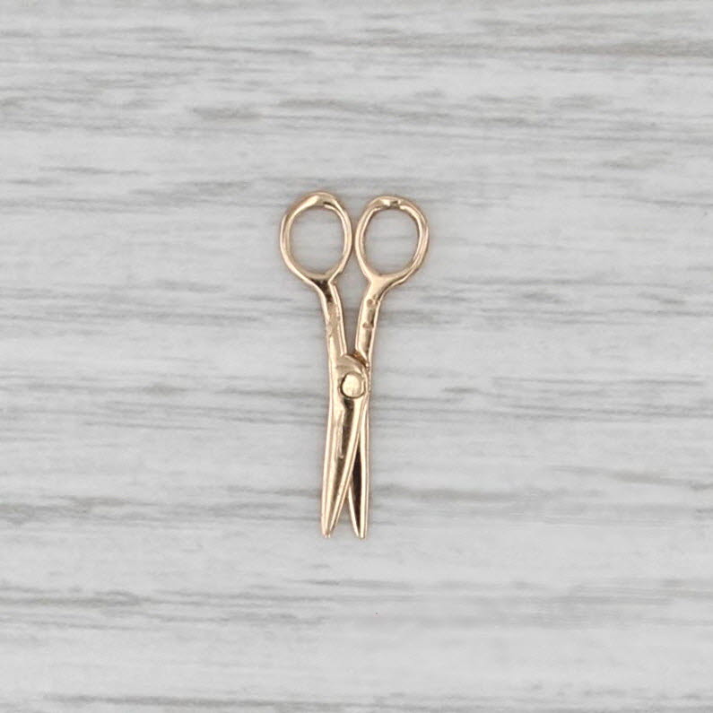 Vintage Scissors Charm 14k Yellow Gold Moves Small Pendant