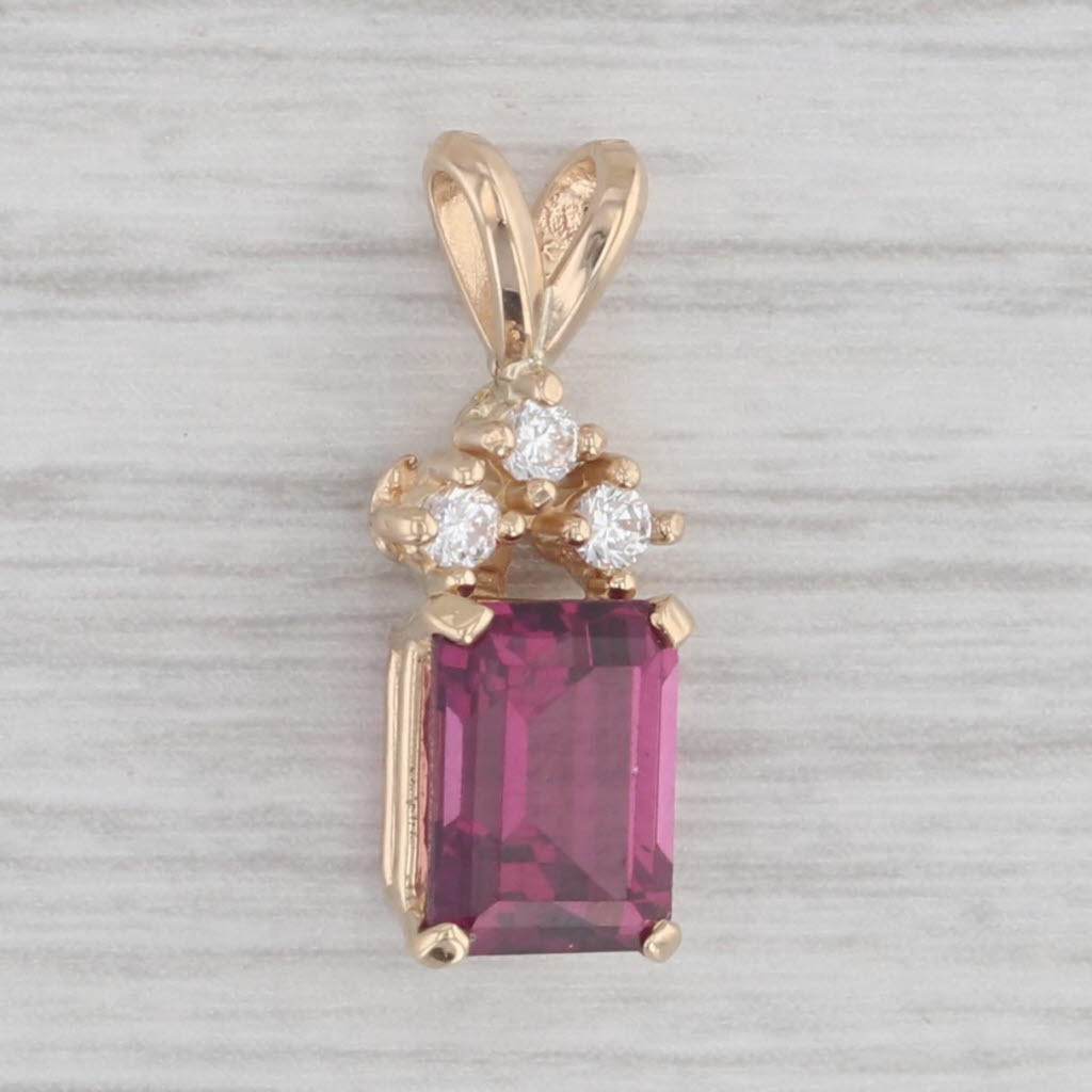 Gray 2.60ctw Rhodolite Garnet Cubic Zirconia Pendant 14k Yellow Gold