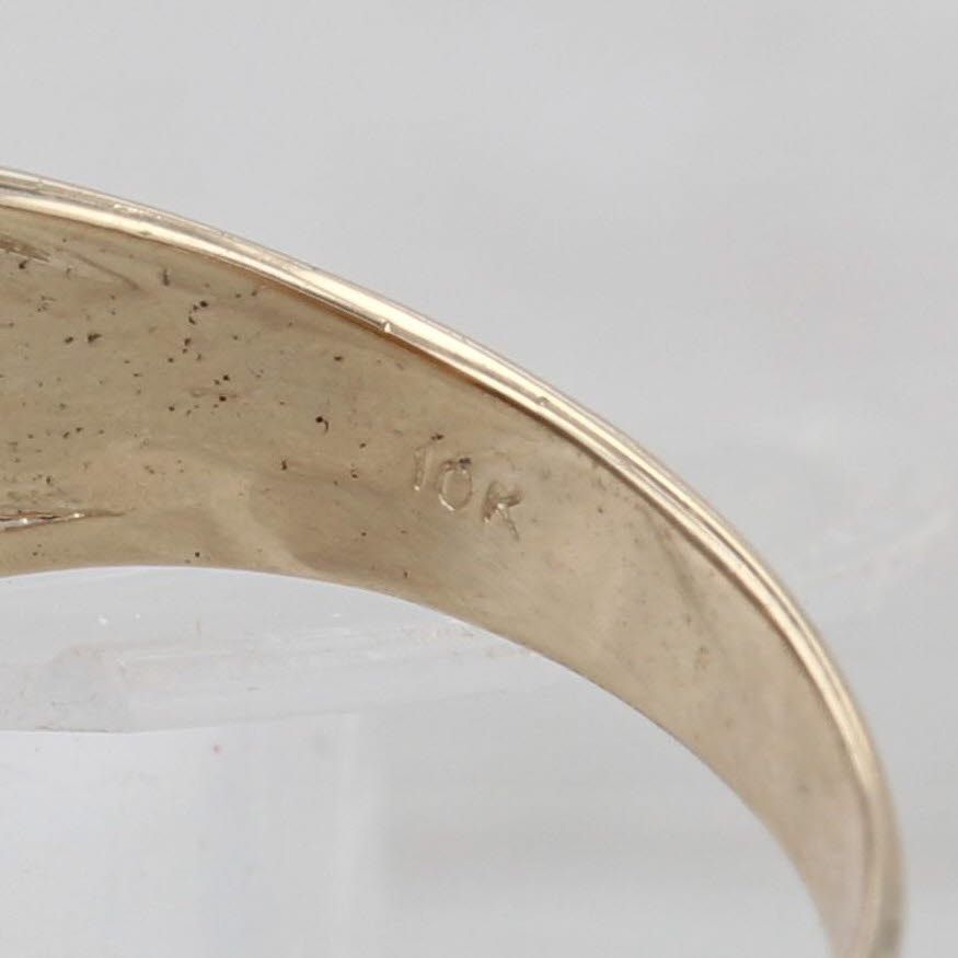 Vintage Hematite Carved Intaglio Ring 10k Yellow Gold Two Soldiers