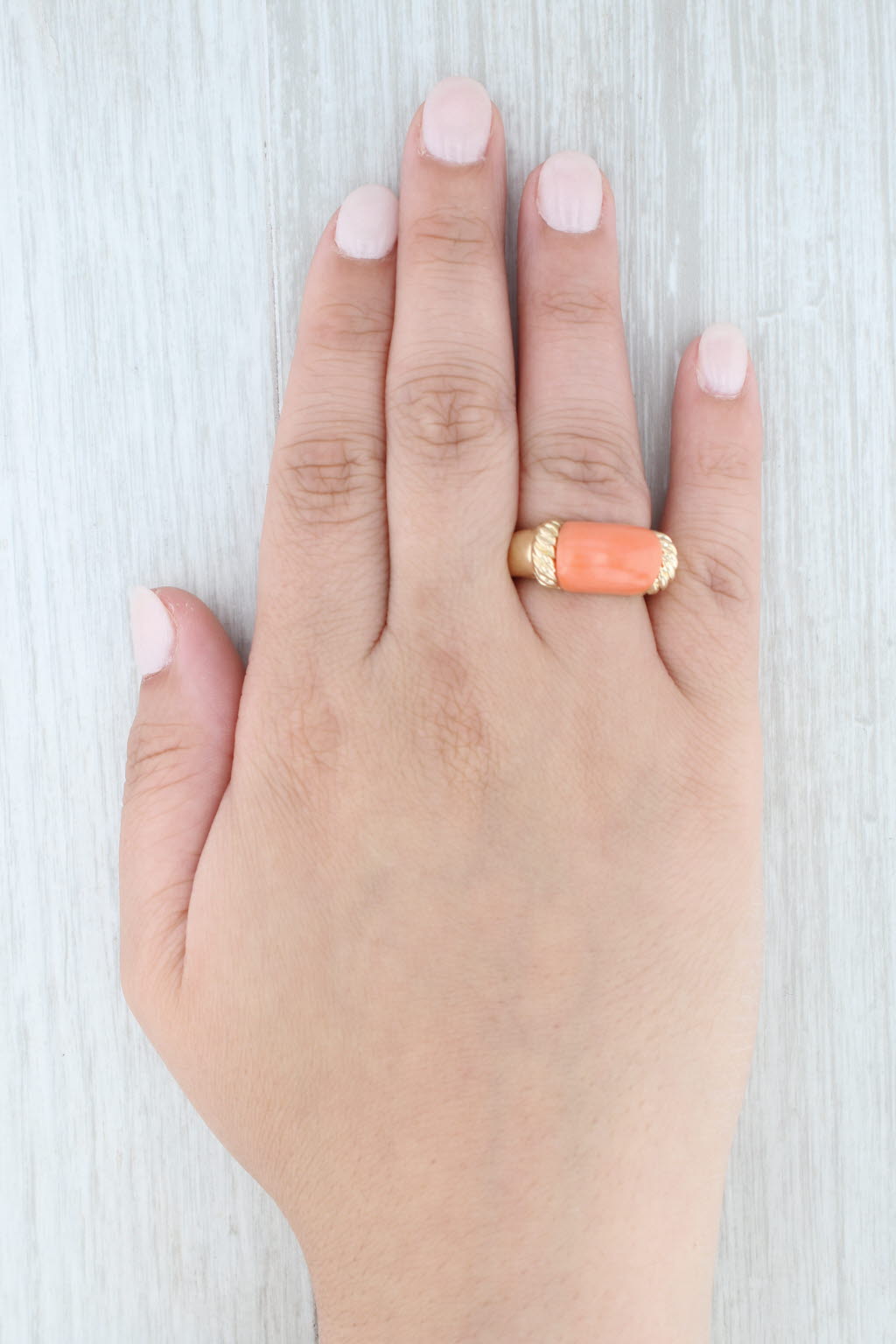Light Gray Carved Coral Statement Ring 14k Yellow Gold Size 5.75
