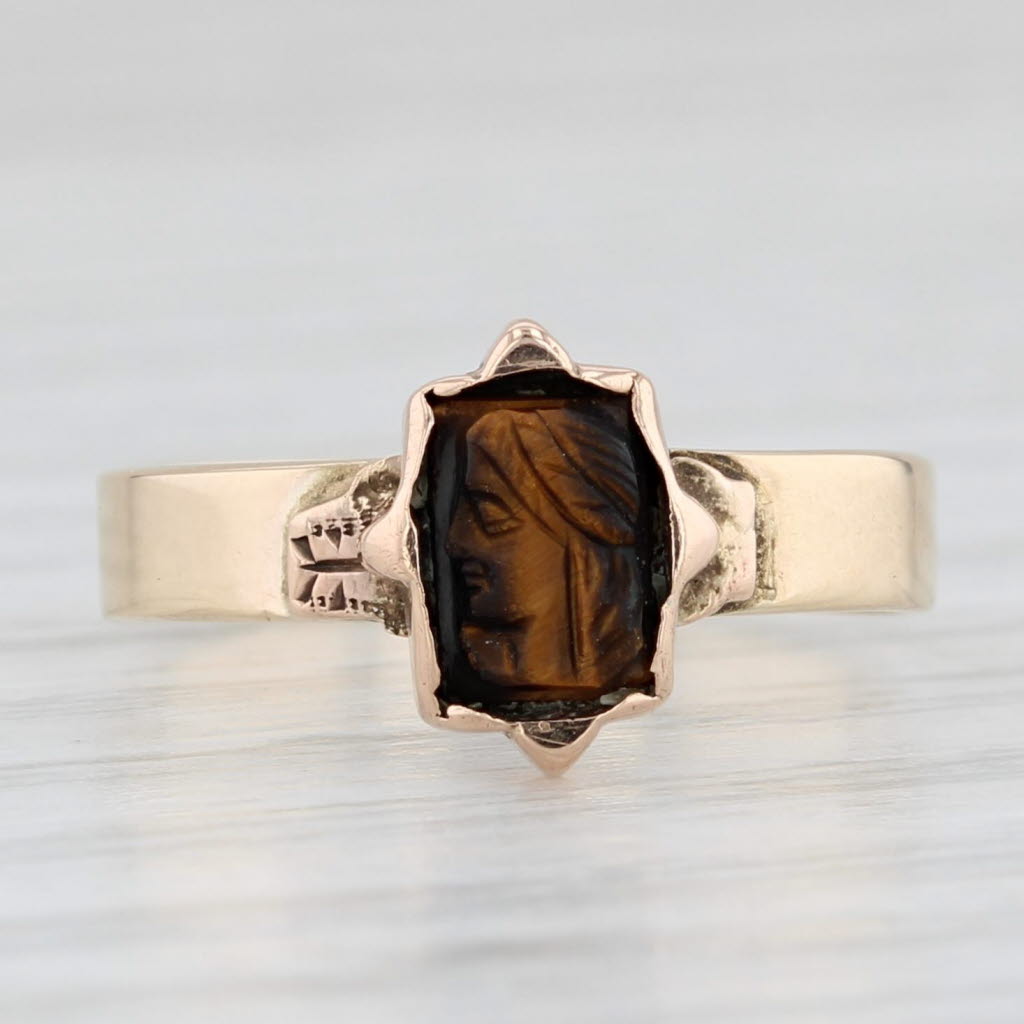 Light Gray Antique Carved Tiger's Eye Cameo Ring 14k Yellow Gold Size 3.75-4 Small Signet