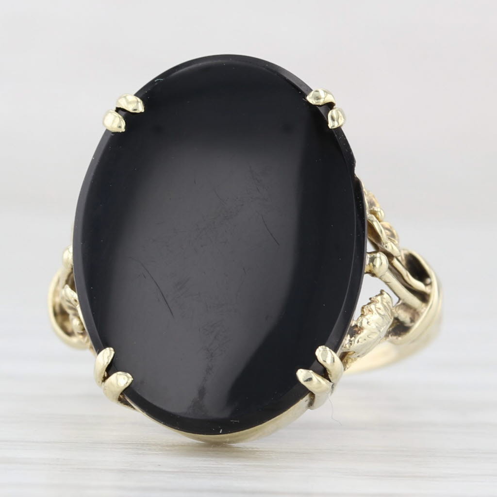 Light Gray Antique Oval Onyx Ring 14k Yellow Gold Floral Accents Size 6.75