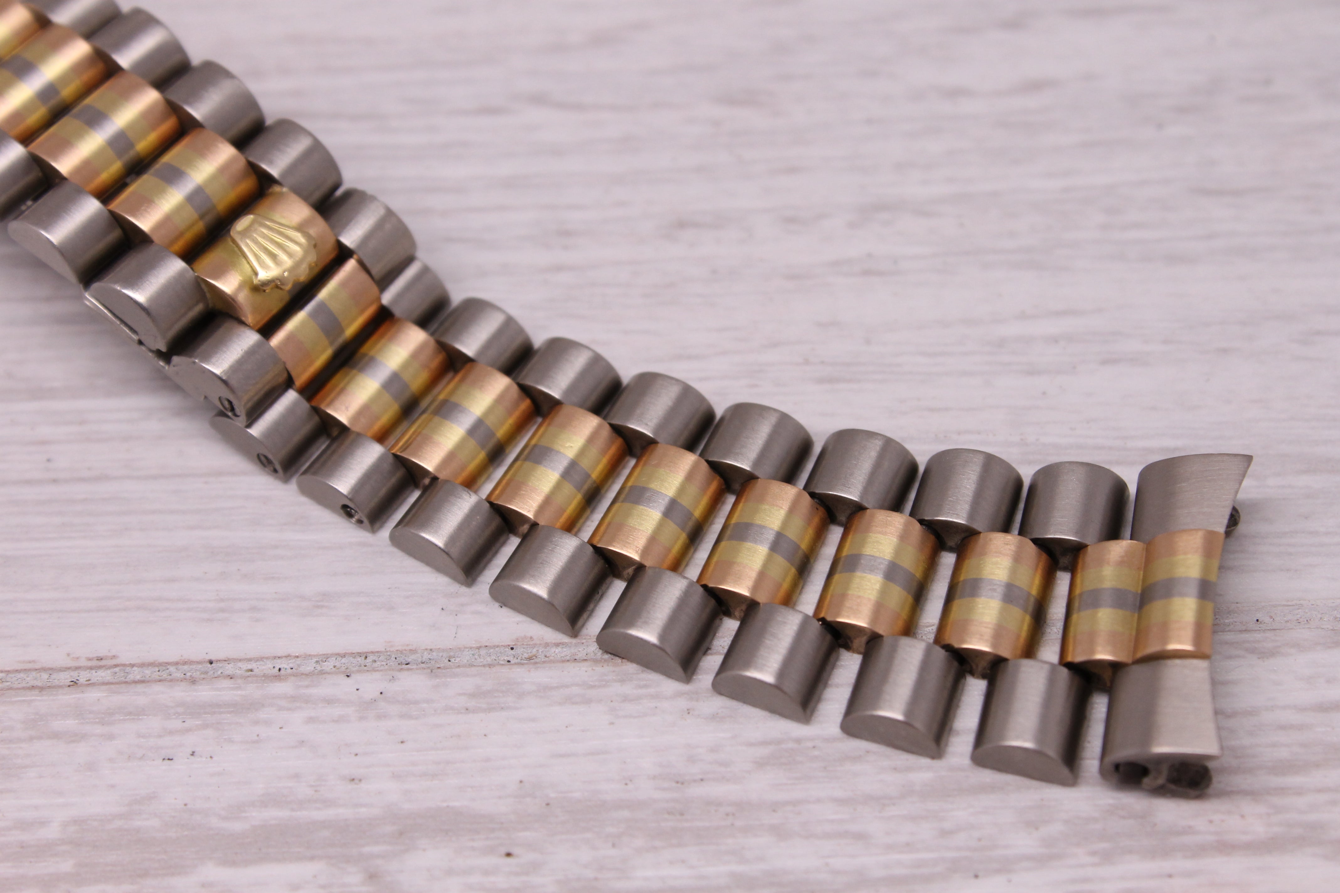 Vintage 1990 Rolex Day Date Tridor 18239B 18k Gold Automatic Watch w Bracelet