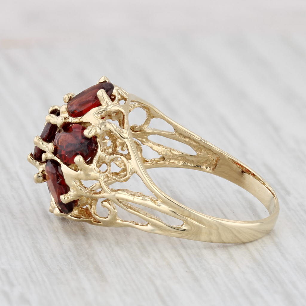 Light Gray 3.90ctw Garnet Flower Ring 14k Yellow Gold Size 7 Cocktail