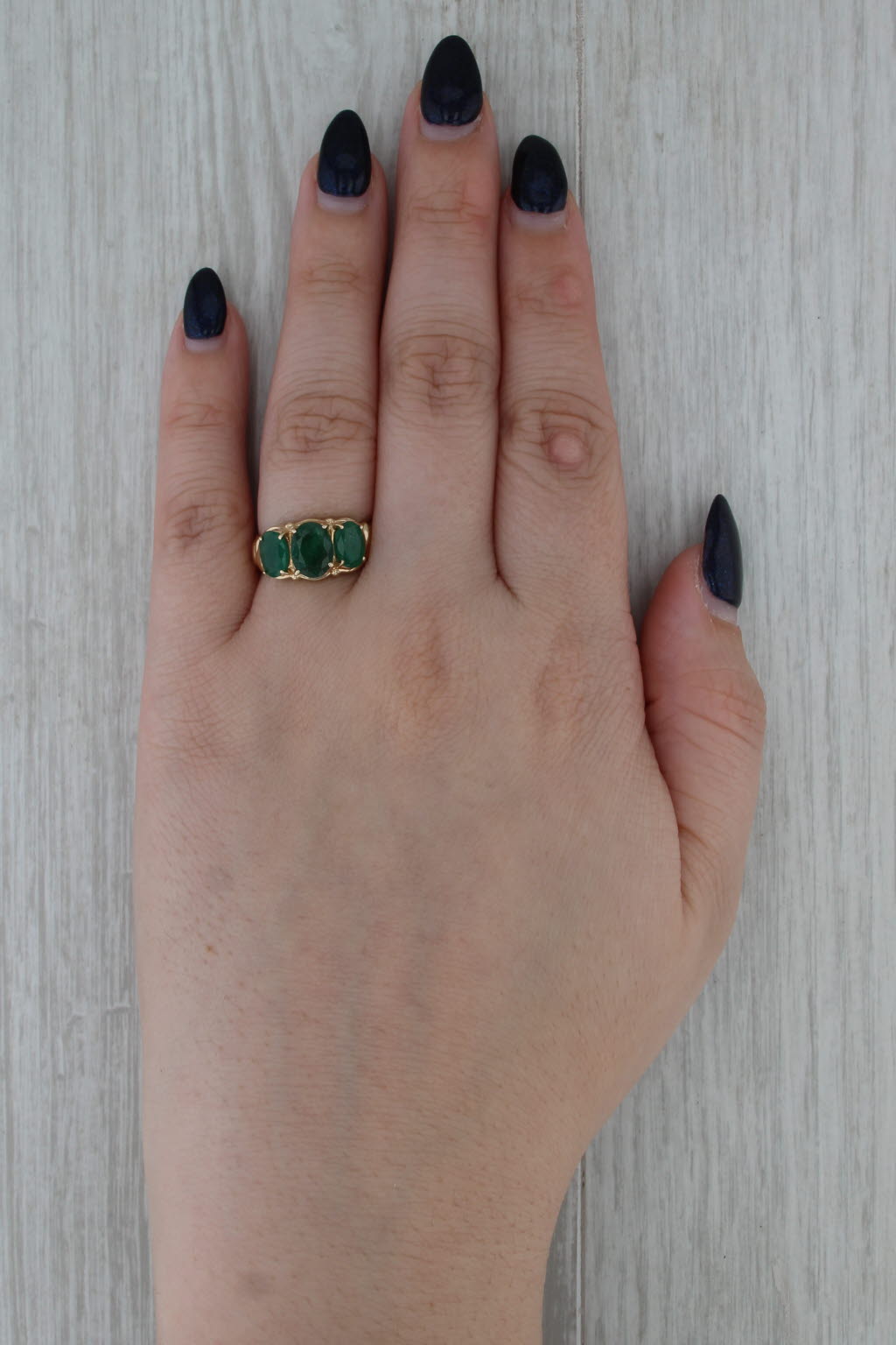 Vintage 2.55ctw 3-Stone Oval Emerald Ring 10k Yellow Gold Size 7