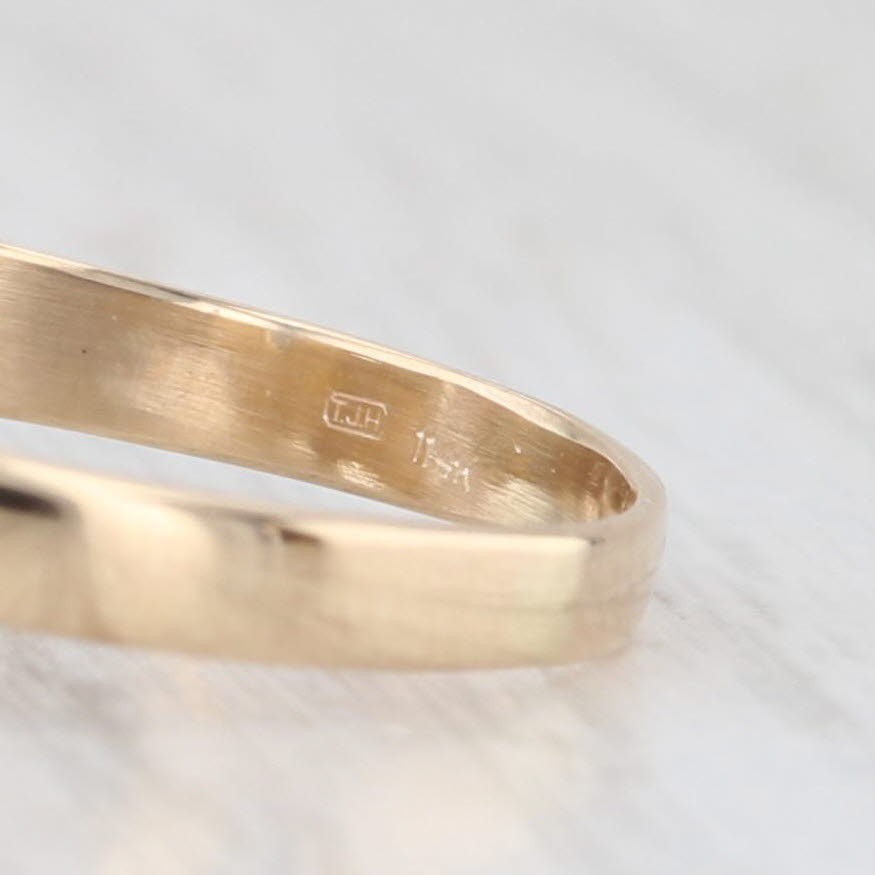 Light Gray Irish Claddagh Ring 14k Yellow Gold Made in Ireland Size 7.25