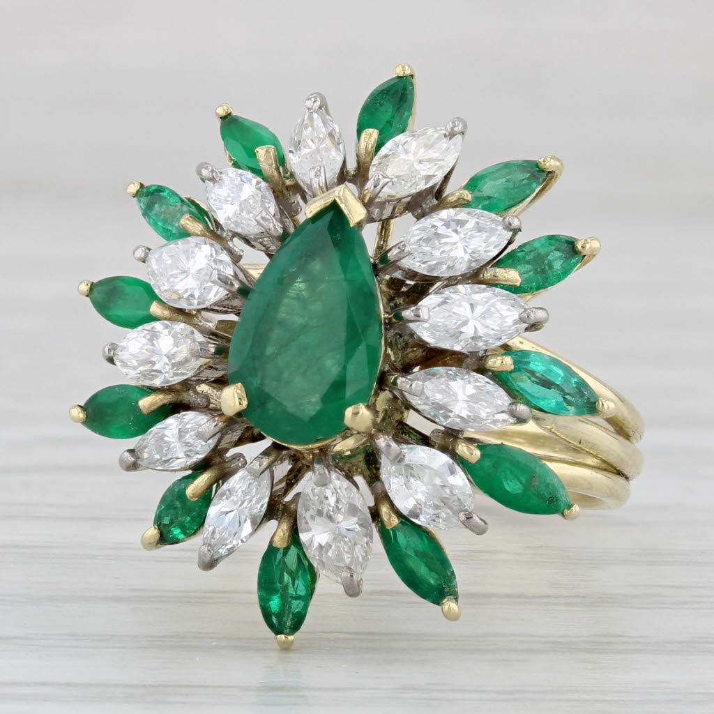 Light Gray 2.64ctw Emerald Diamond Cluster Ring 18k Yellow Gold Size 7 Cocktail