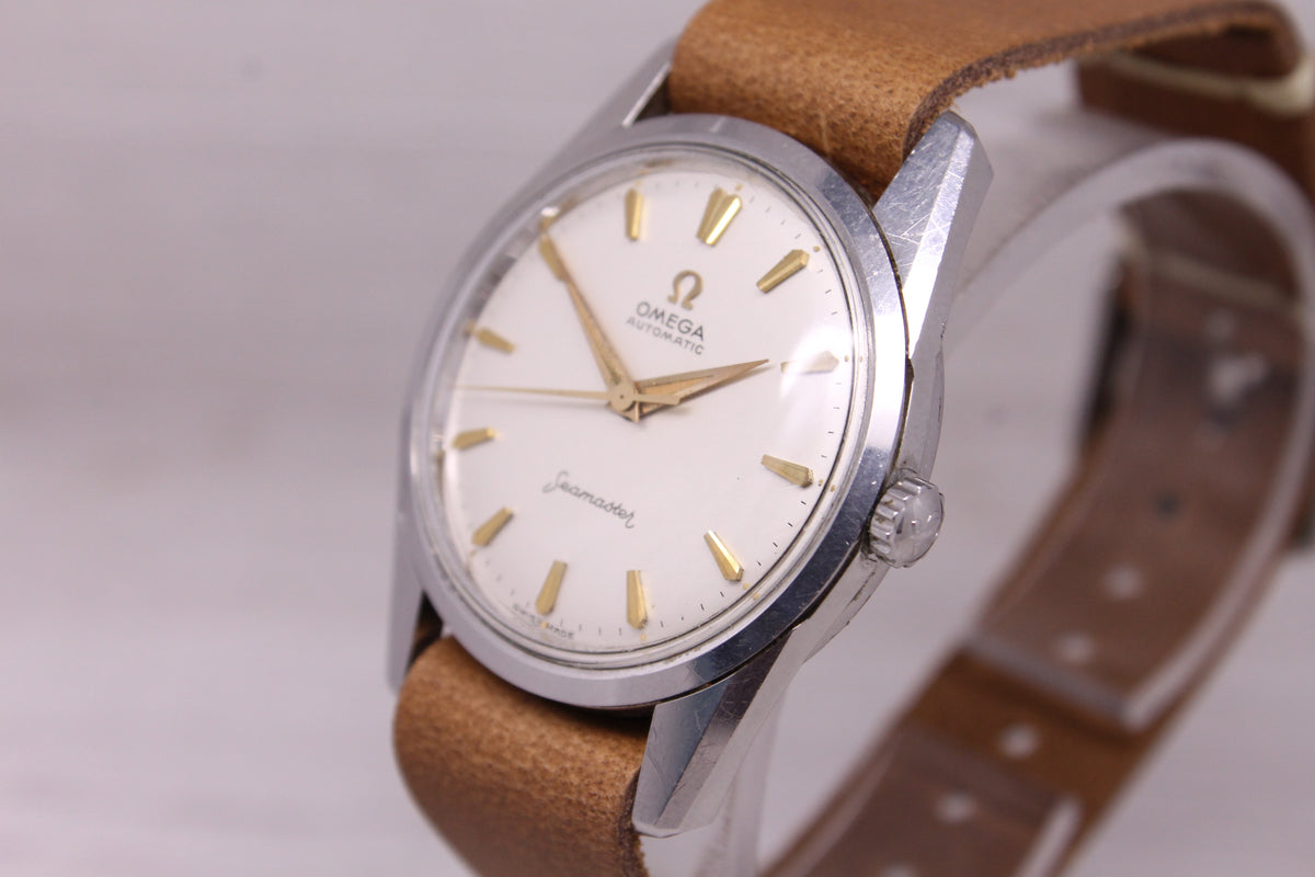 Vintage c.1960 Omega Seamaster ref.14700 33.5mm Steel Automatic Watch Original