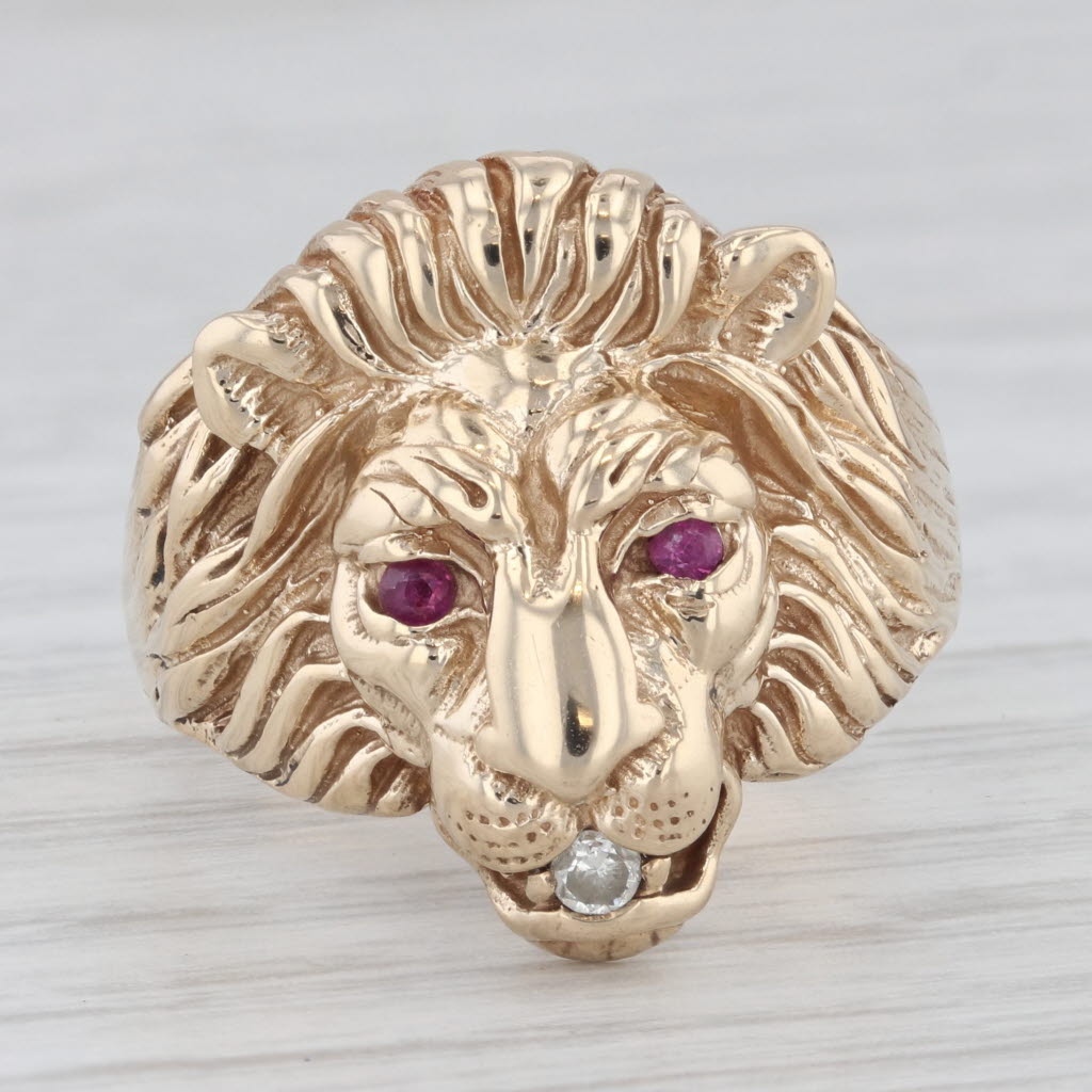 Light Gray 0.11ctw Ruby Diamond Lion Ring 10k Yellow Gold Size 9