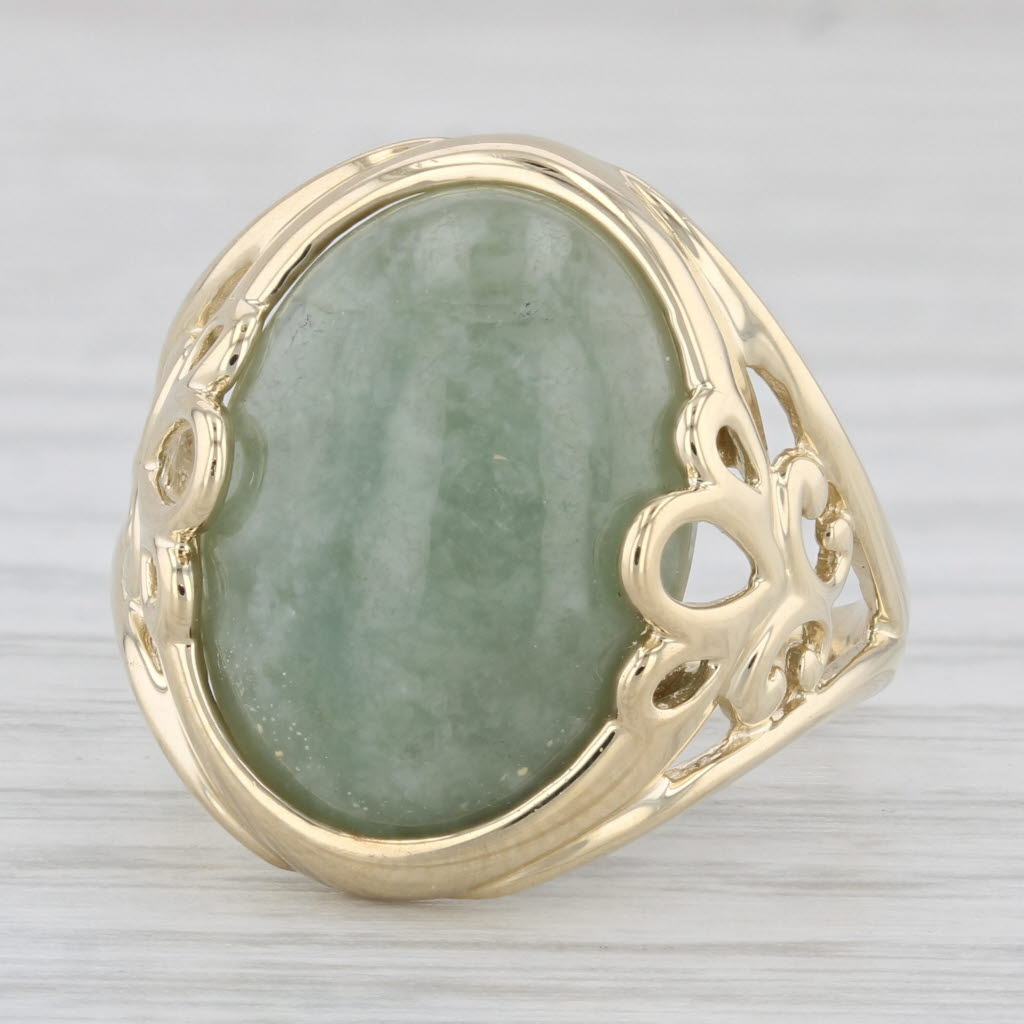 Light Gray Green Jadeite Jade Ring 14k Yellow Gold Size 9 Oval Cabochon Solitaire