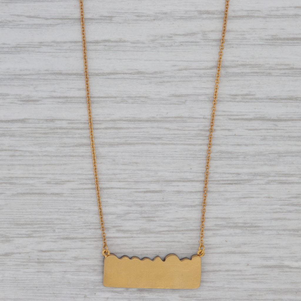 Gray 0.25ctw Diamond Hammered Pendant Necklace 14k Yellow Gold Adjustable Cable Chain