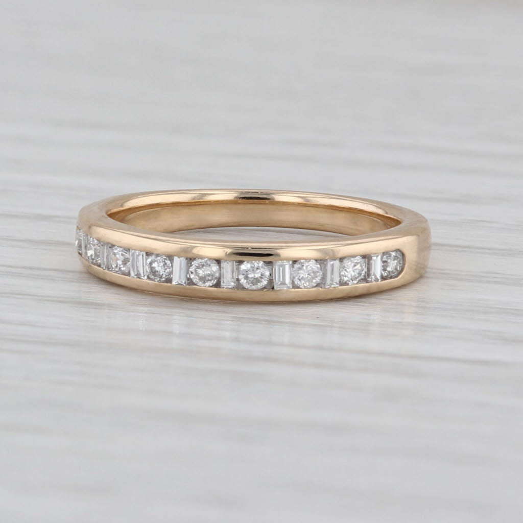 0.20ctw Diamond Wedding Band 14k Yellow Gold Size 4.5 Stackable Ring