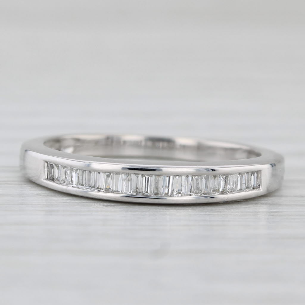 Light Gray 0.20ctw Diamond Wedding Band 14k White Gold Size 7 Stackable Ring