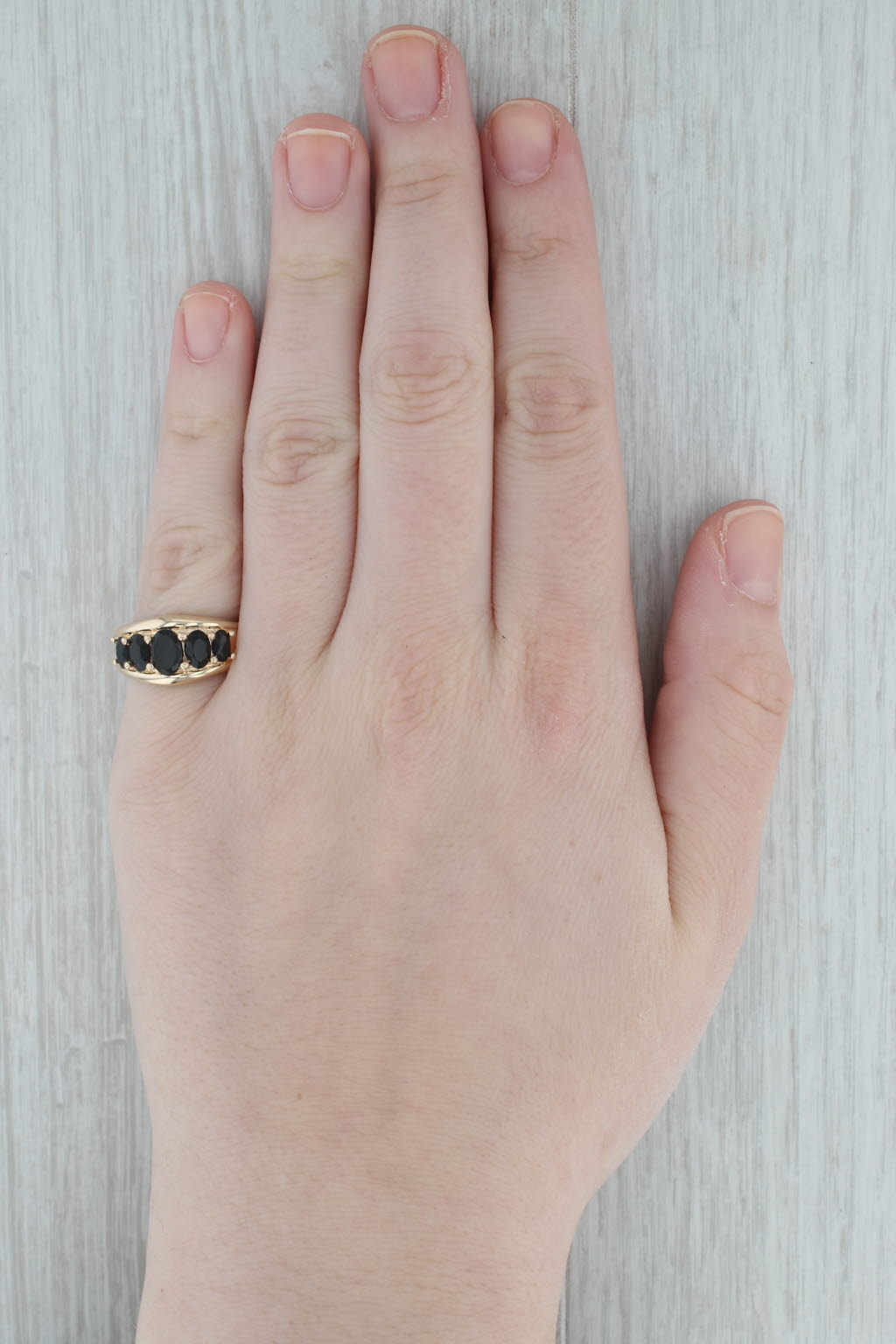 Gray Graduated Tiered Black Onyx Ring 14k Yellow Gold Size 7