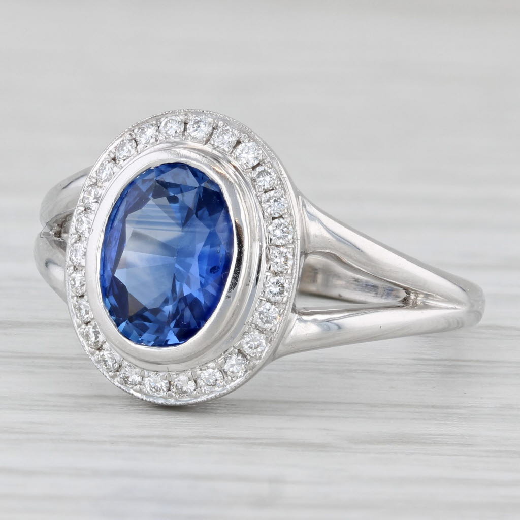 Light Gray 1.77ctw Oval Blue Sapphire Diamond Halo Ring 18k White Gold Size 6.25