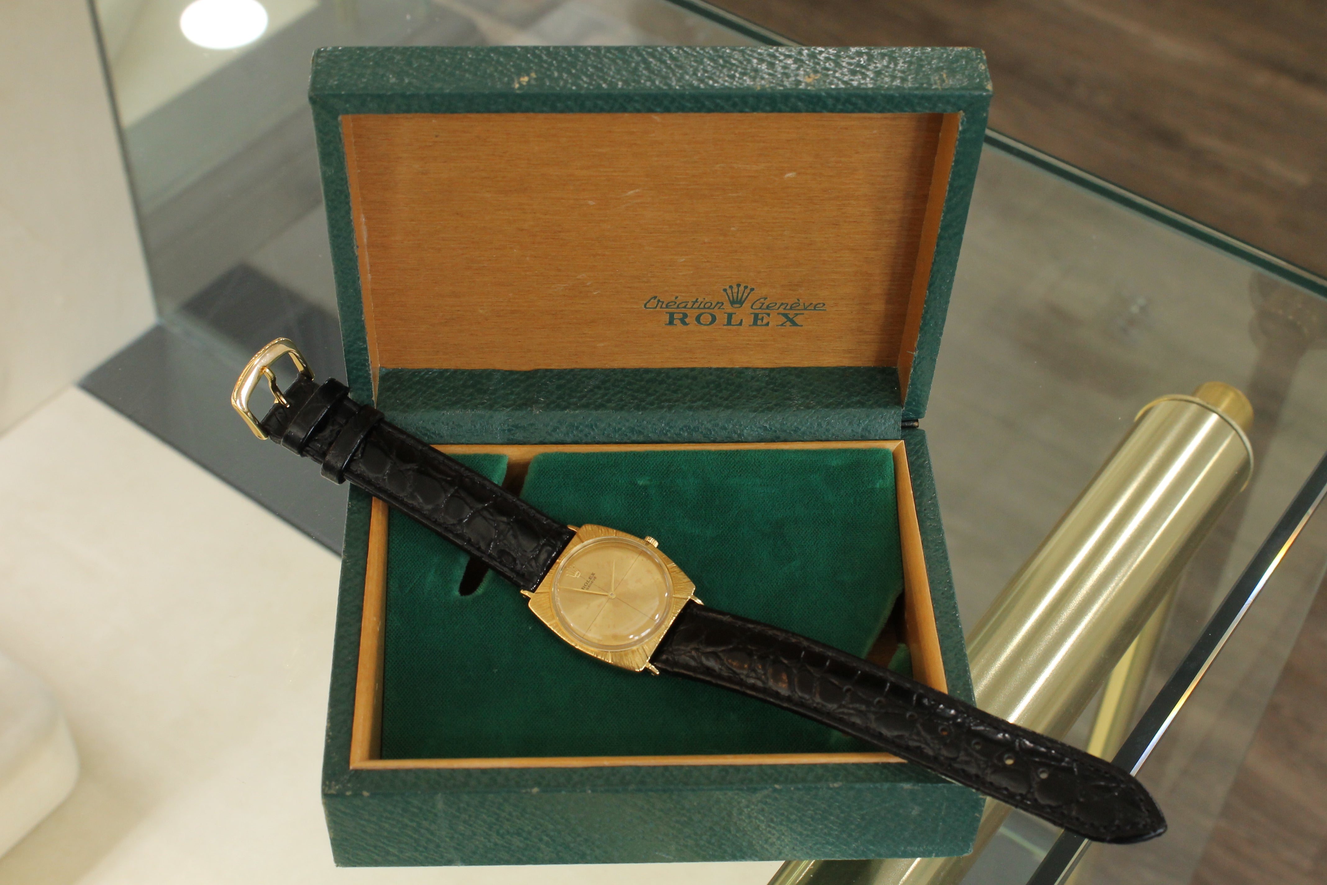 Vintage c1960's Rolex 18k Yellow Gold 29mm Midsize Manual Watch c.1600 ref.3715