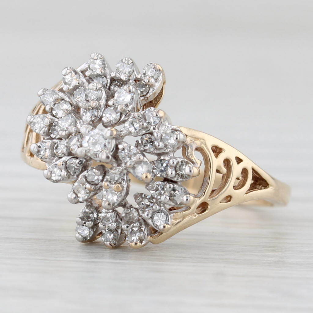 Light Gray 0.32ctw Diamond Cluster Swirl Ring 10k Yellow Gold Size 7.5