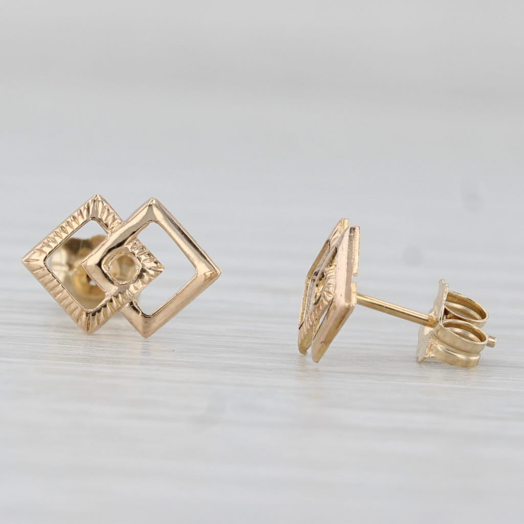 Light Gray Interlocking Squares Stud Earrings 14k Yellow Gold