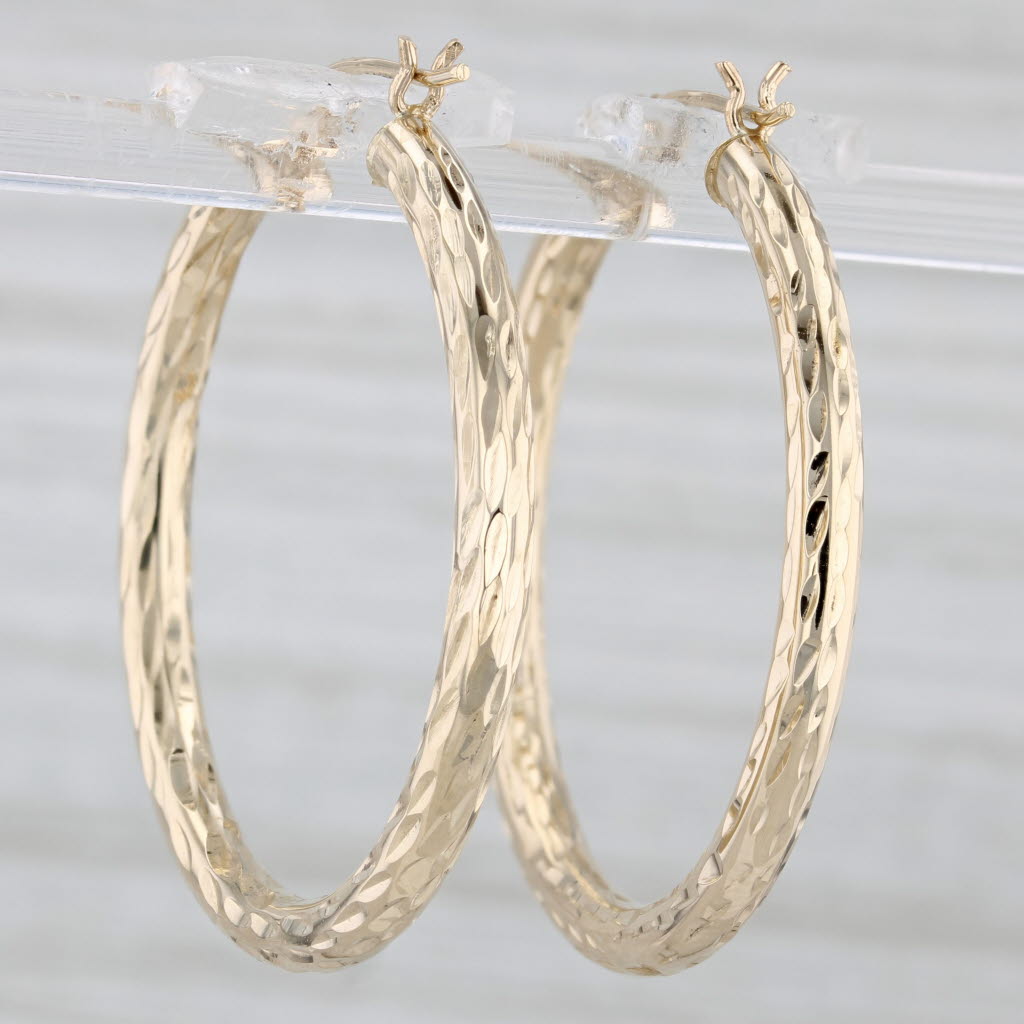 Light Gray Patterned Round Hoop Earrings 14k Yellow Gold Snap Top Hoops