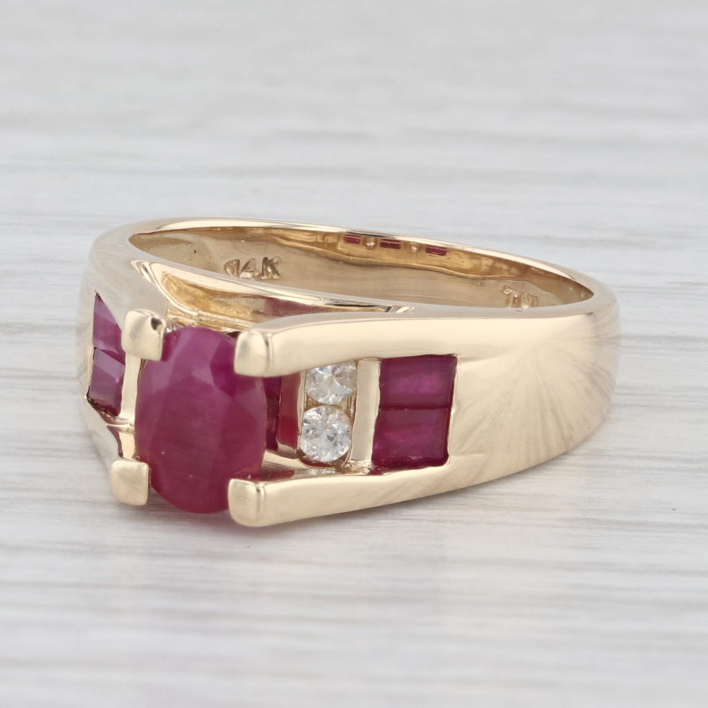 Light Gray 1.99ctw Ruby White Topaz 14k Yellow Gold Ring Size 7