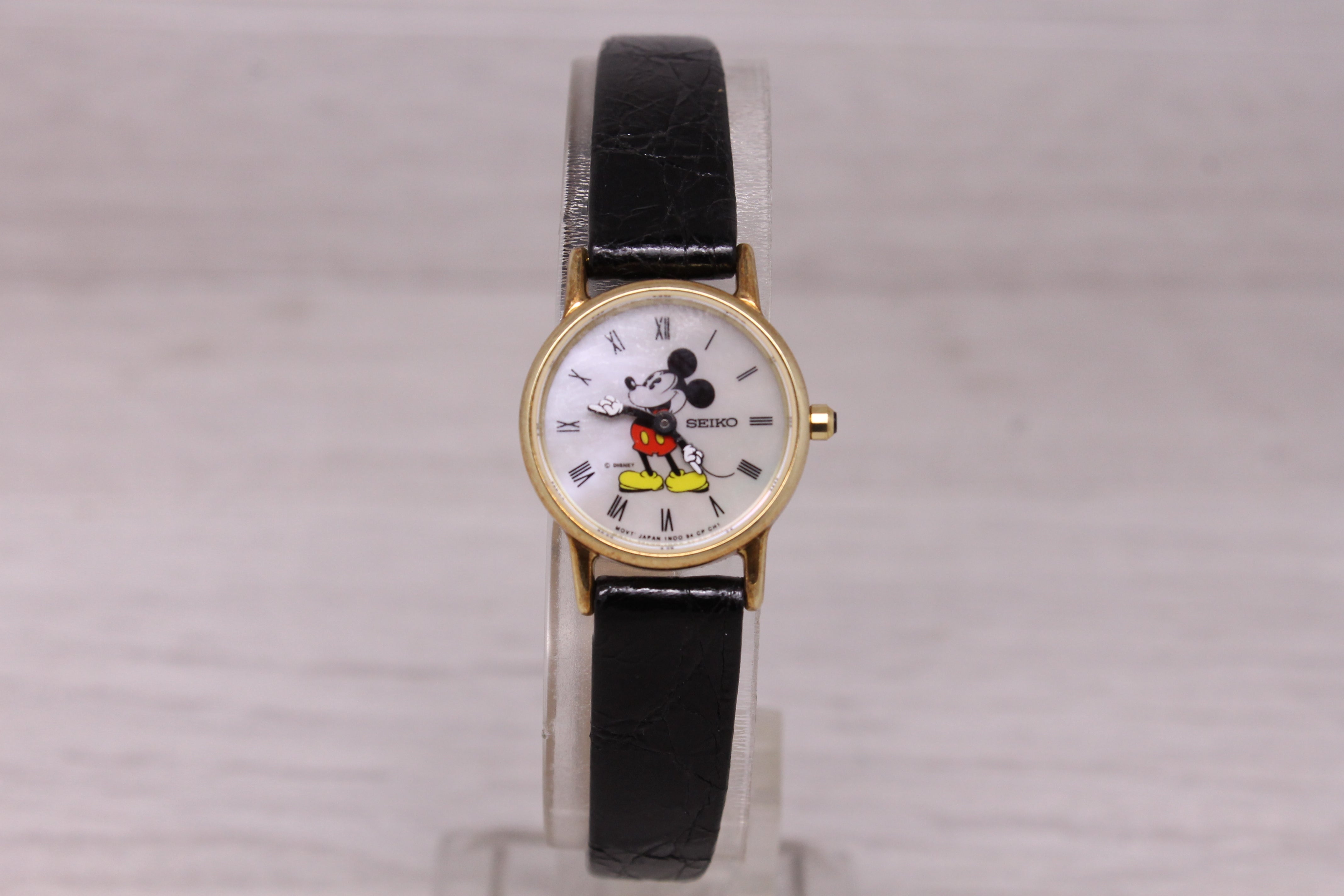 Limited Edition Seiko Disney Mickey Mouse Quartz Watch 14K Gold MOP Dial 178/300