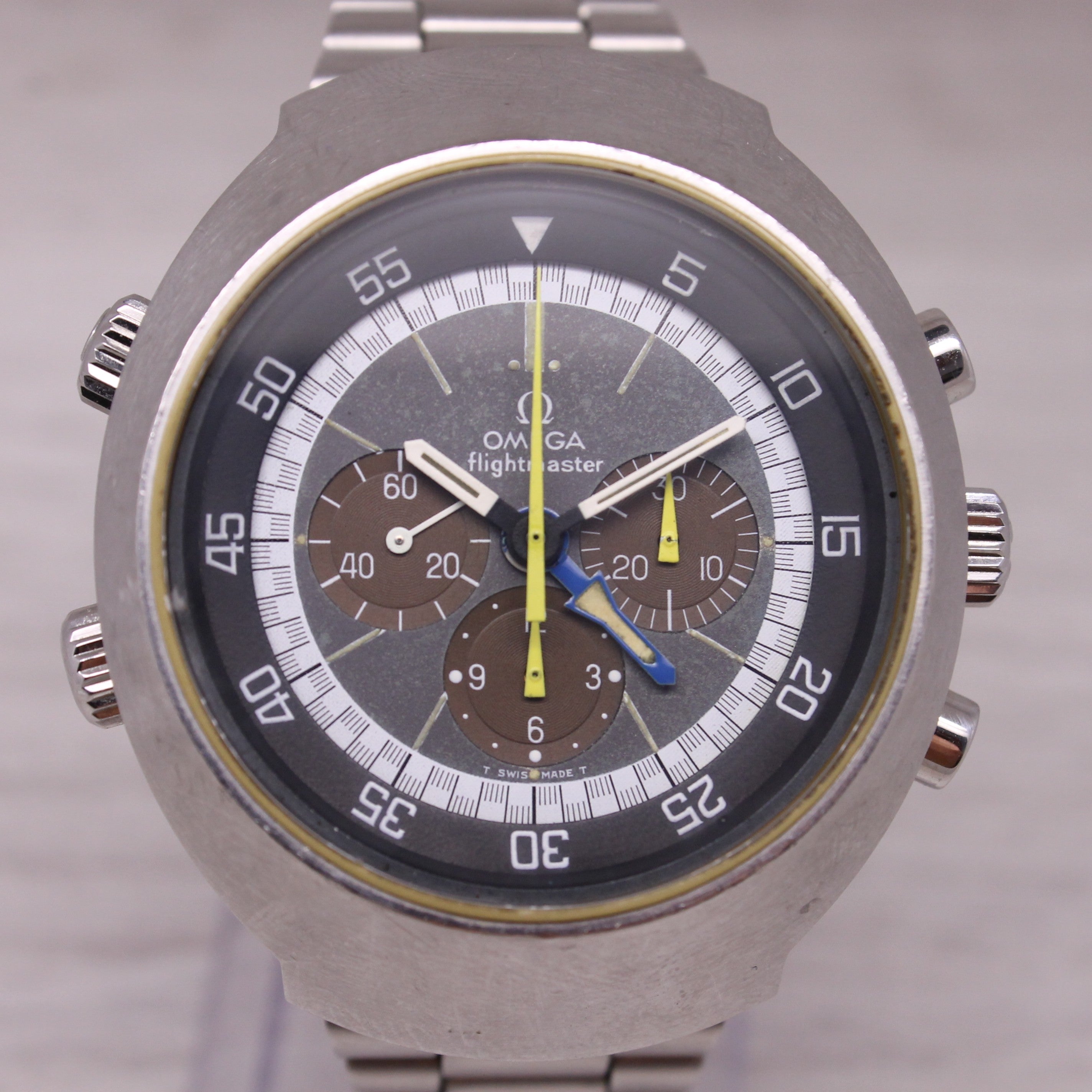 Vintage c.1972 Omega Flightmaster Mens Steel 43mm Chronograph GMT Watch c.911