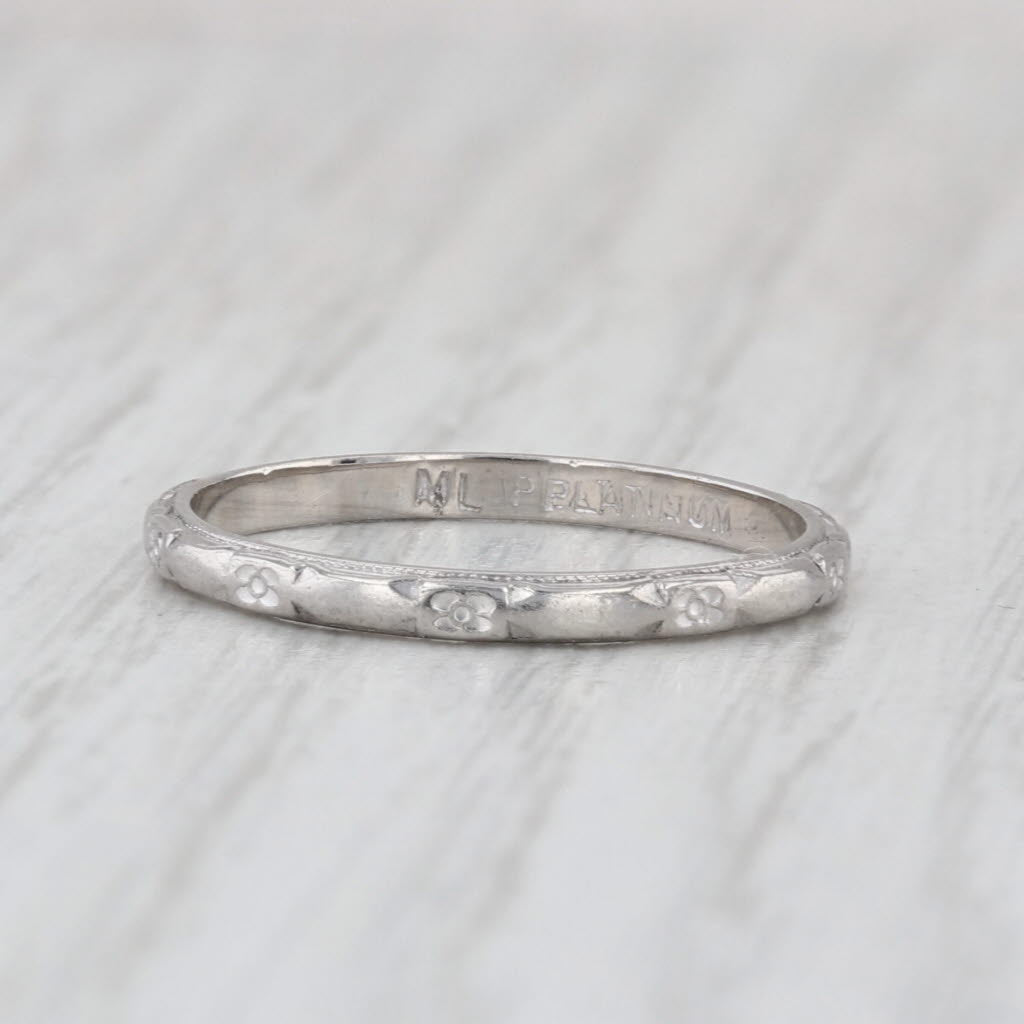 Vintage Floral Pattern Ring Platinum Size 6.5 Stackable Wedding Band
