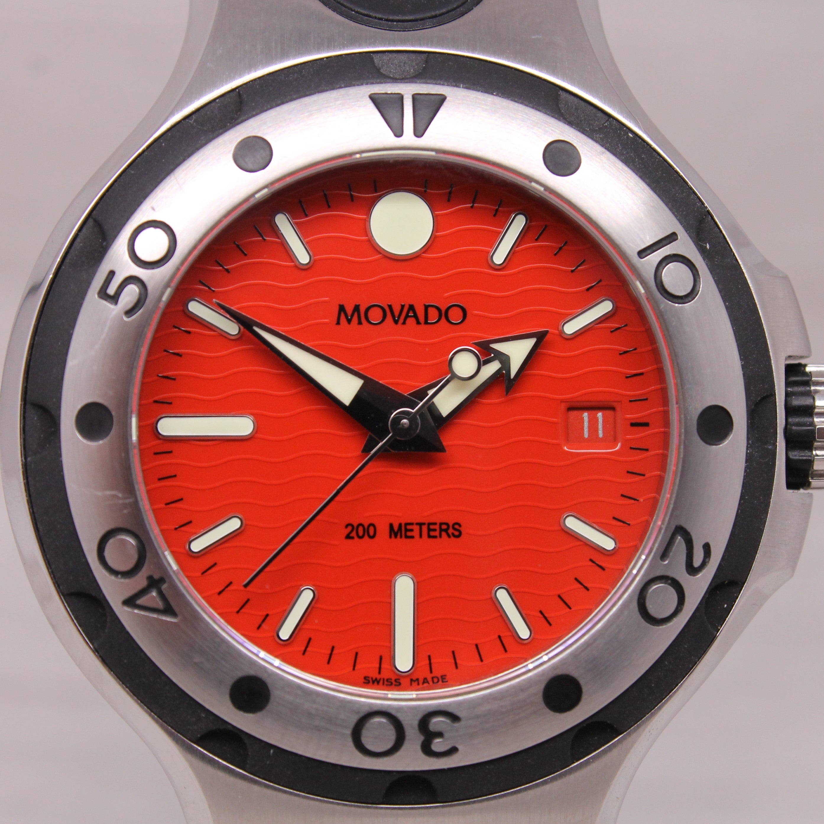 Movado Series 800 43mm Stainless Steel Quartz Watch Swiss Red Dial Date