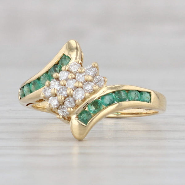 Light Gray Town & Country 0.51ctw Diamond Cluster Emerald Bypass Ring 18k Gold Size 6.25