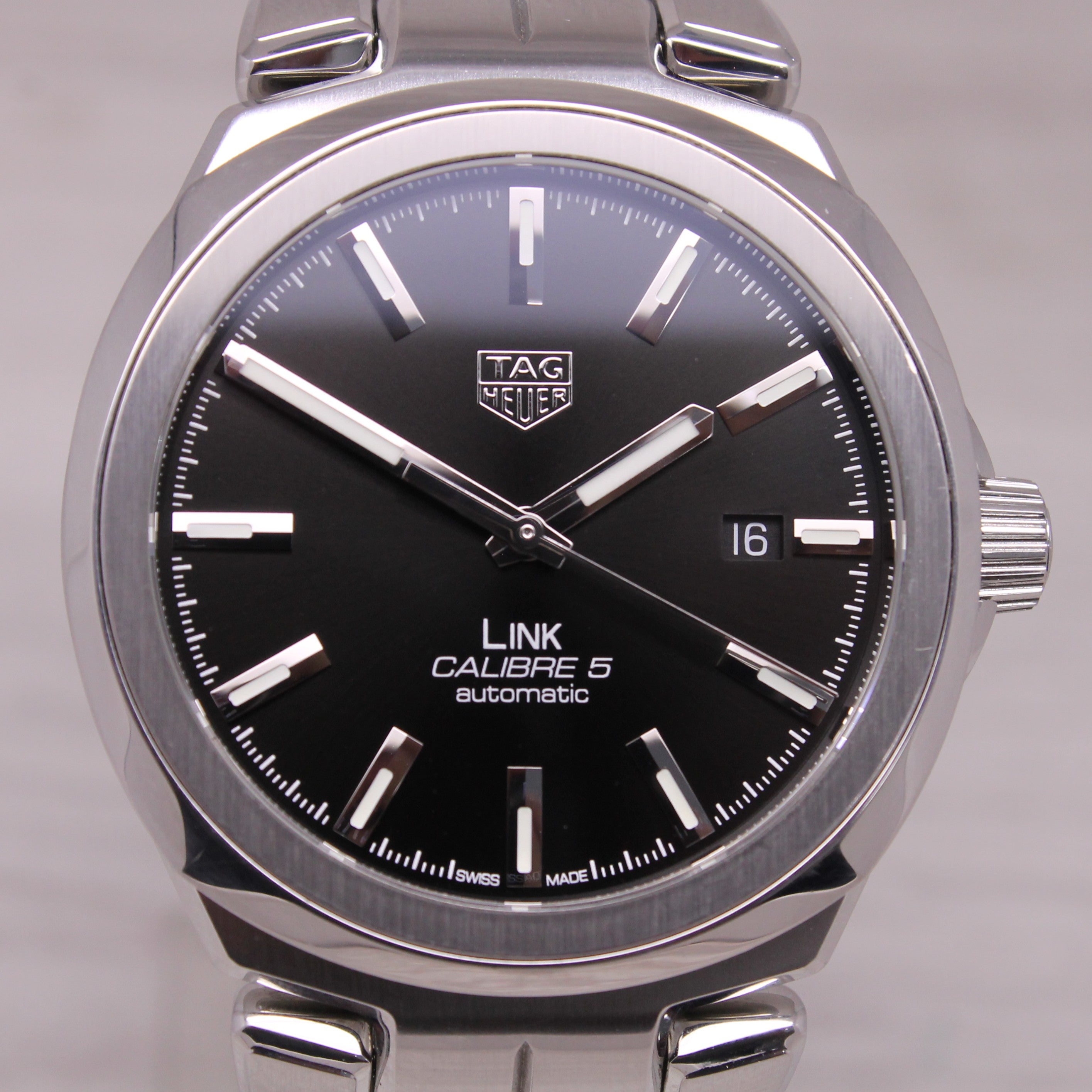 Tag Heuer Link Calibre 5 41mm Mens Steel Automatic Watch WBC2110 w/ Box