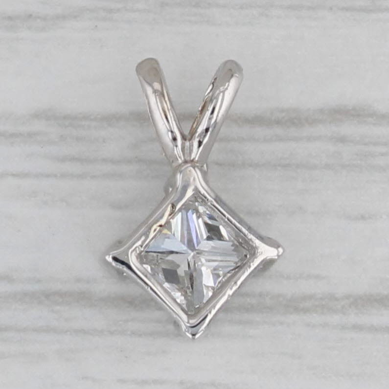 Gray 0.60ct Princess Solitaire Pendant 18k White Gold Small Drop