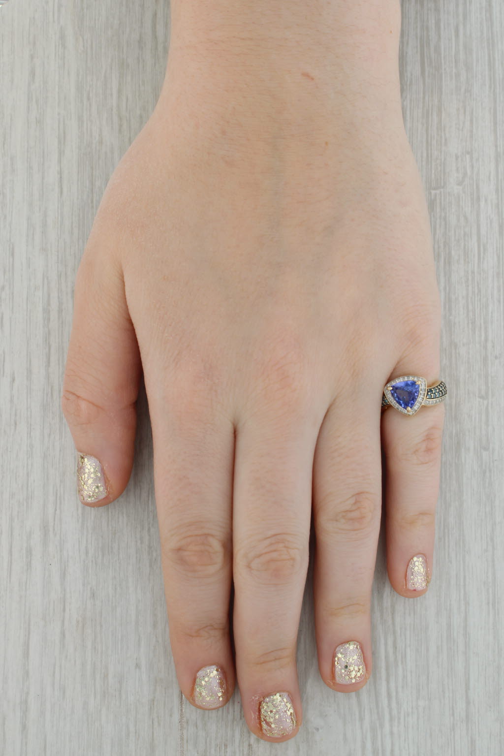 Dark Gray 1.98ctw Tanzanite Blue White Diamond Halo Ring 10k Yellow Gold Size 5.25