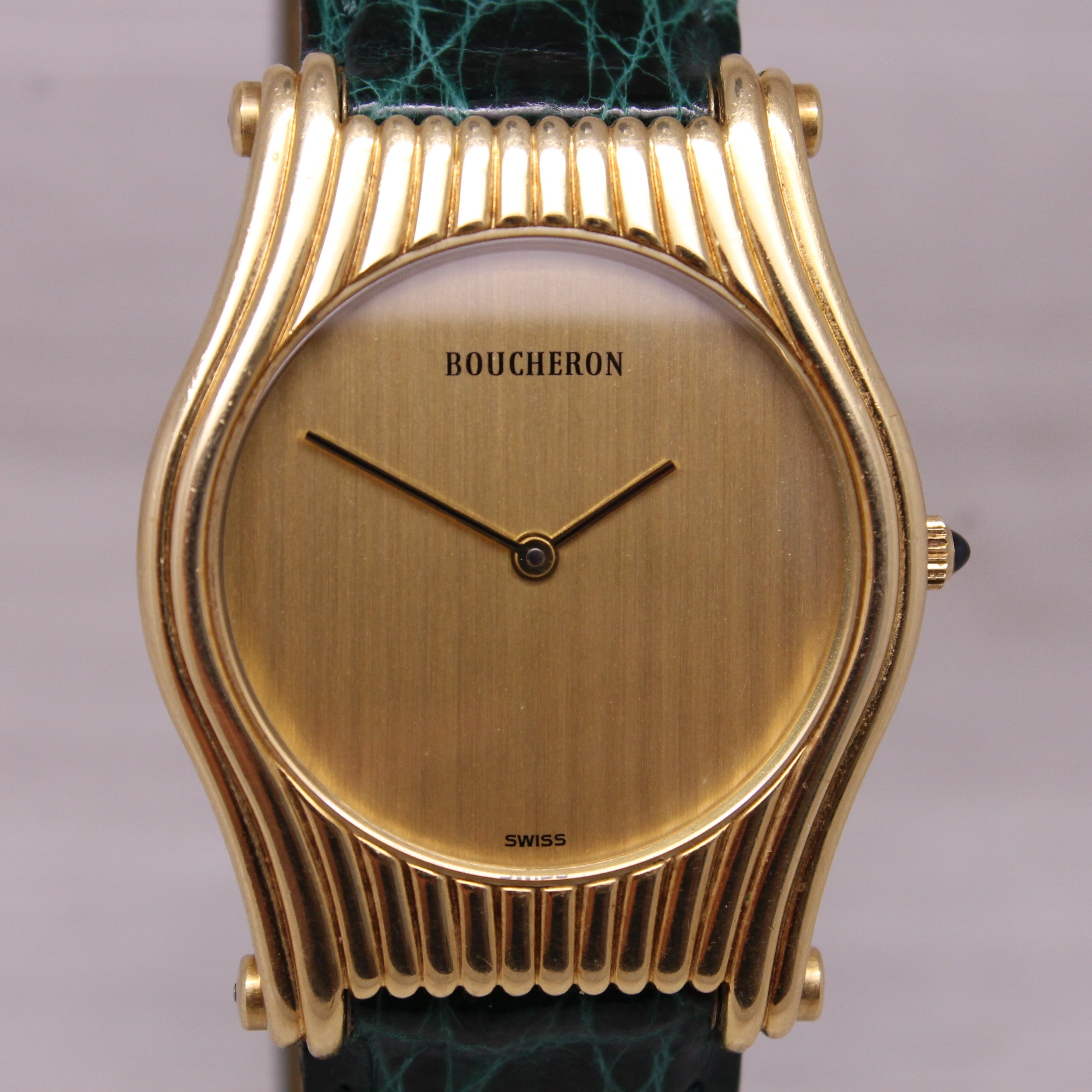 Boucheron Reflet 18k Yellow Gold 31mm Quartz Wrist Watch ref.A241 Green Strap