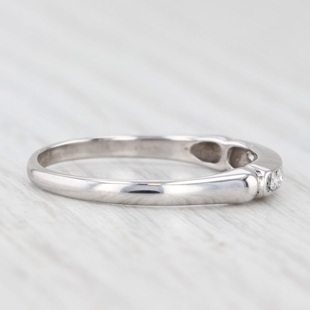 Light Gray Vintage 0.15ctw Diamond Wedding Band 14k White Gold Stackable Size 8.5 Ring