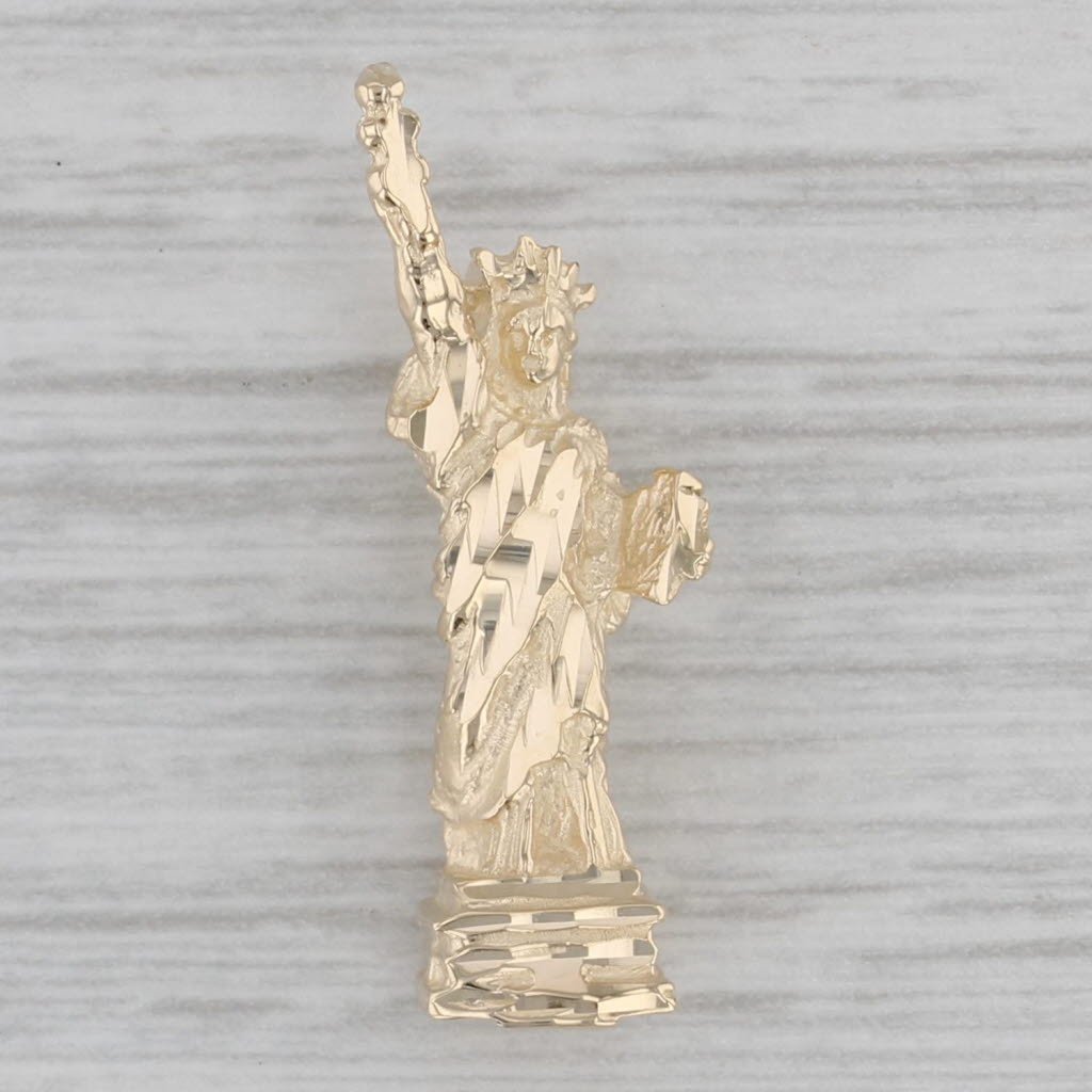 Gray Statue of Liberty Pendant 14k Yellow Gold New York City Souvenir Charm