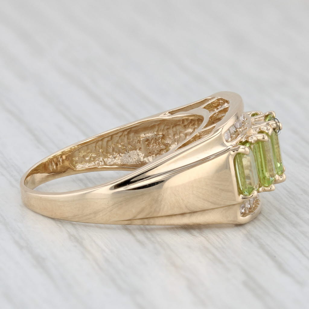 Light Gray 2.08ctw Peridot Diamond Ring 14k Yellow Gold Size 8.5