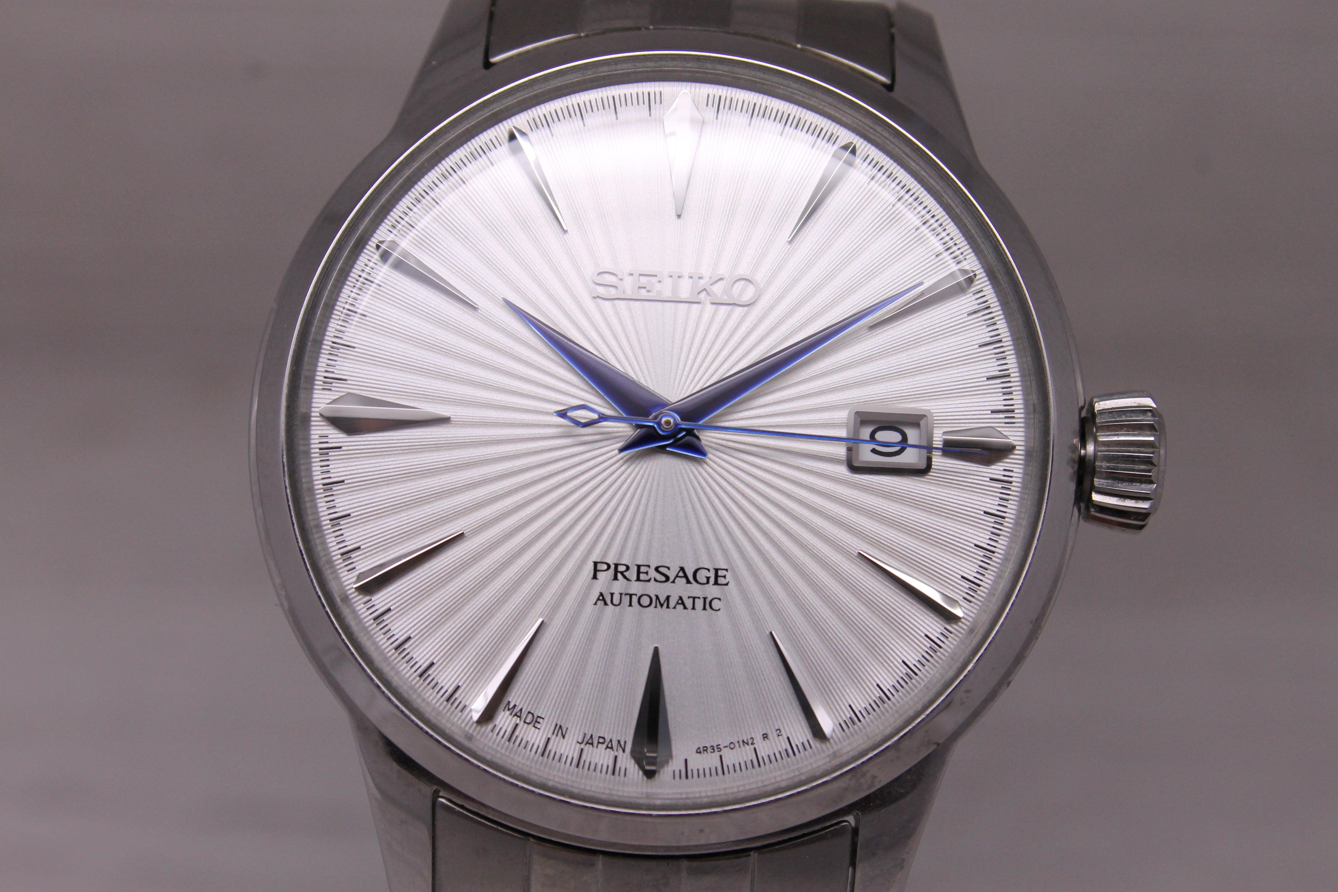 Seiko Presage Automatic Mens Watch 40.5mm Steel Swiss Date White Dial SRPB77 Box