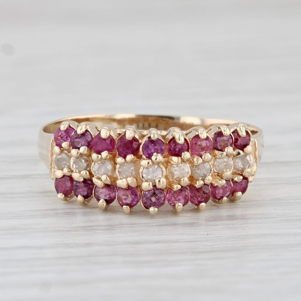 Light Gray 0.46ctw Ruby Diamond Tiered Pyramid Ring 10k Yellow Gold Size 6.75