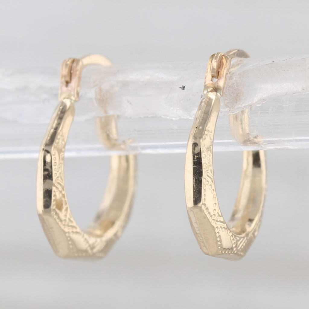 Beveled Etched Small Hoop Huggie Earrings 14k Yellow Gold Snap Top Round Hoops