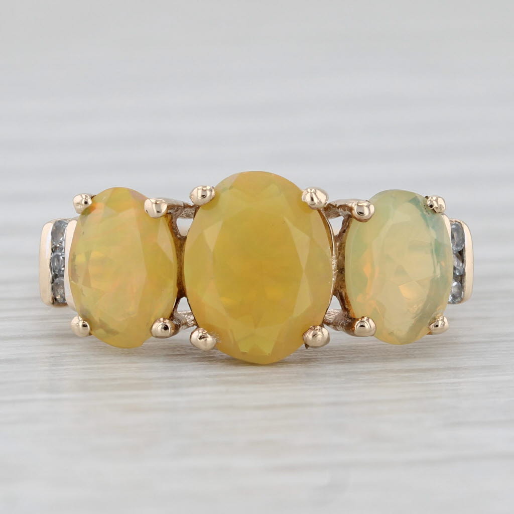 Gray 2.16ctw Yellow Welo Opal 3-Stone Ring 10k Yellow Gold Size 7