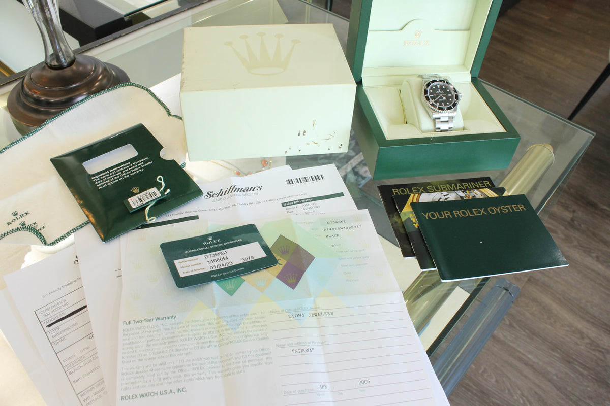 Rolex Submariner 14060M Men 40mm Steel Automatic Divers Watch Box Papers No Date