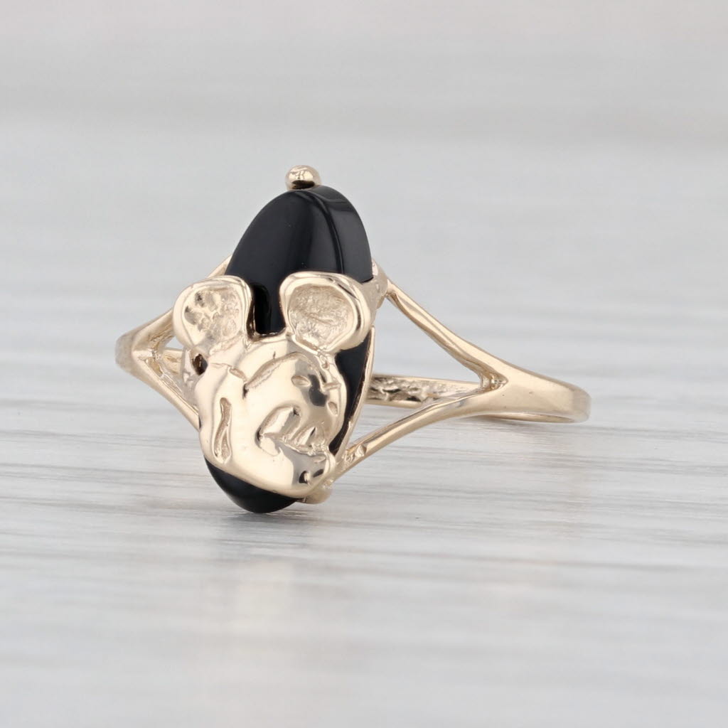 Mickey Mouse Oval Black Onyx Cabochon Signet Ring 10k Yellow Gold Size 6.25