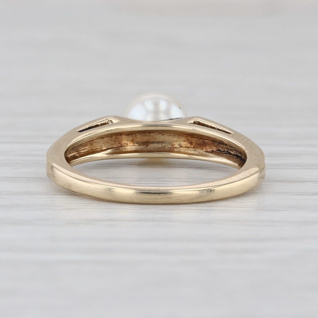 Cultured Pearl Solitaire Floral Engraved Ring Yellow Gold Size 5.5